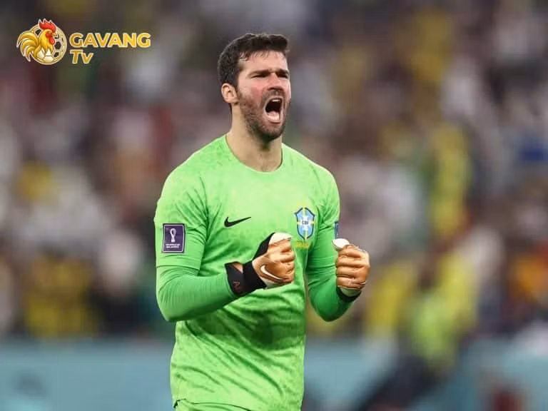 Alisson Becker sở hữu nhãn quan chiến thuật sắc bén